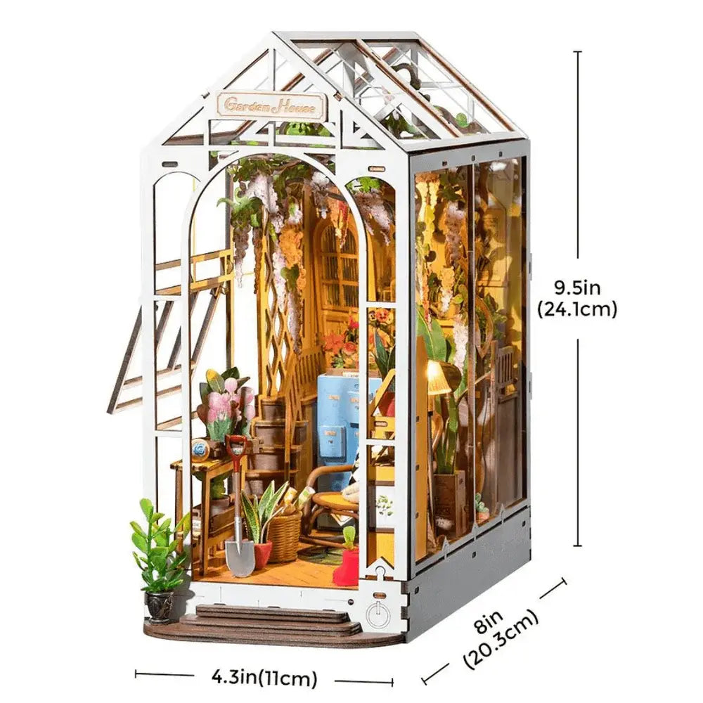 Book Nook Garden House